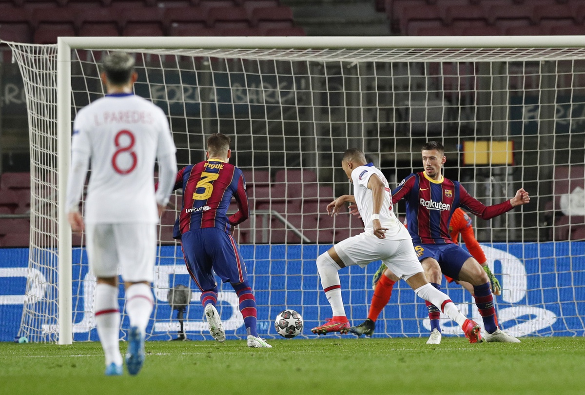 Barca thua ngược PSG 1-4 tại Camp Nou