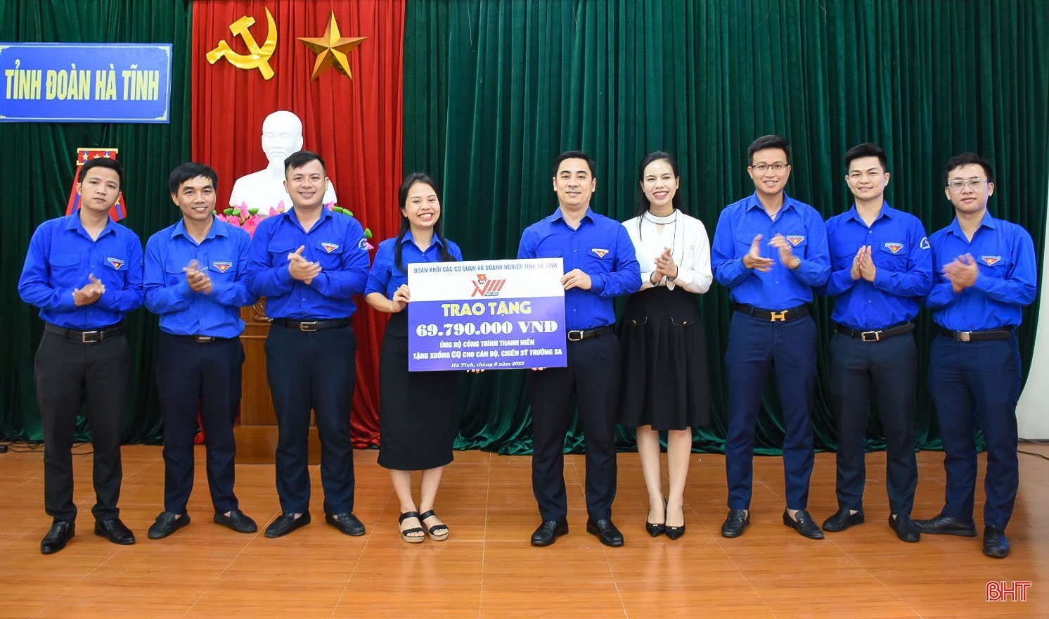 Những trái tim tình nguyện