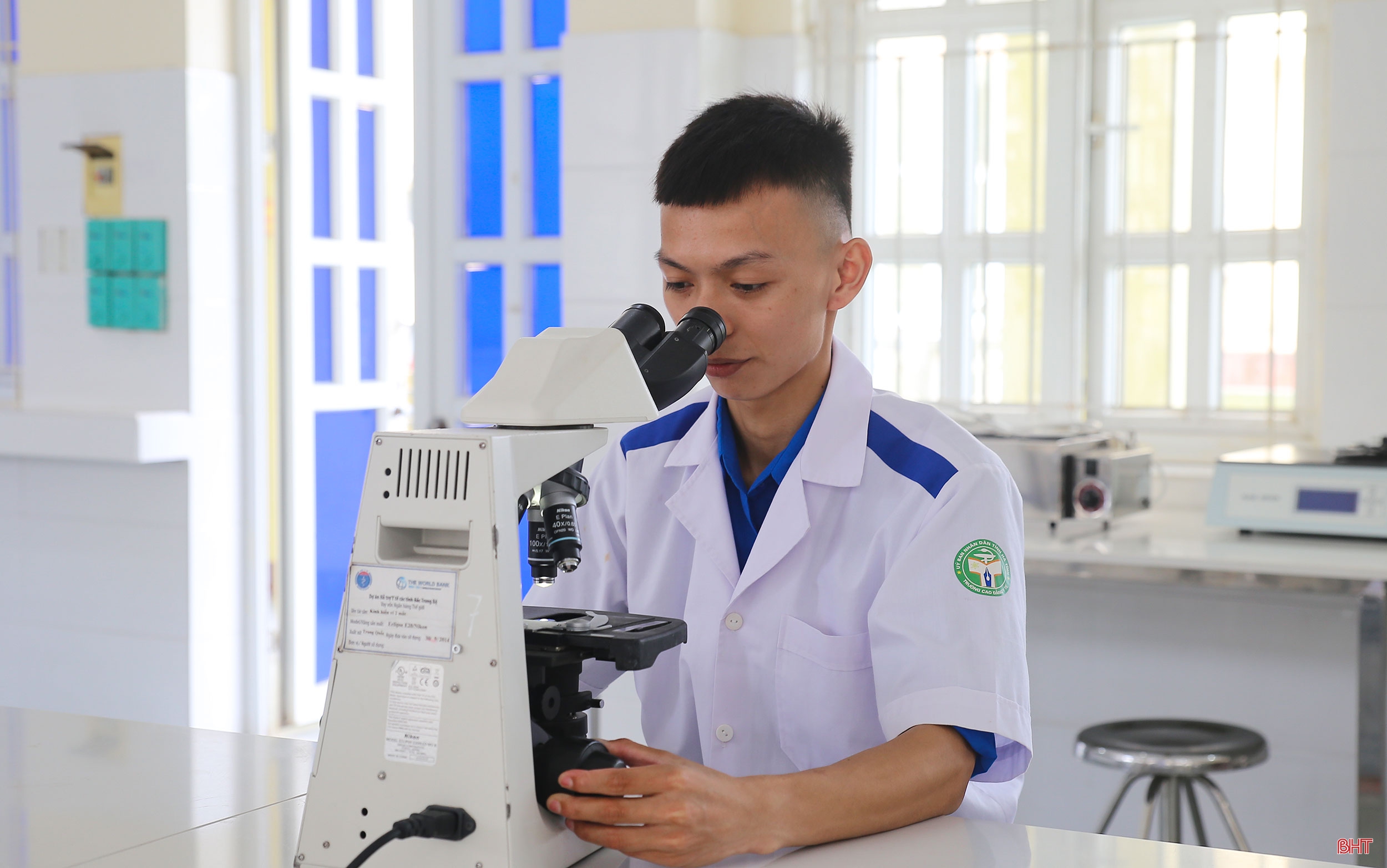 Những trái tim tình nguyện