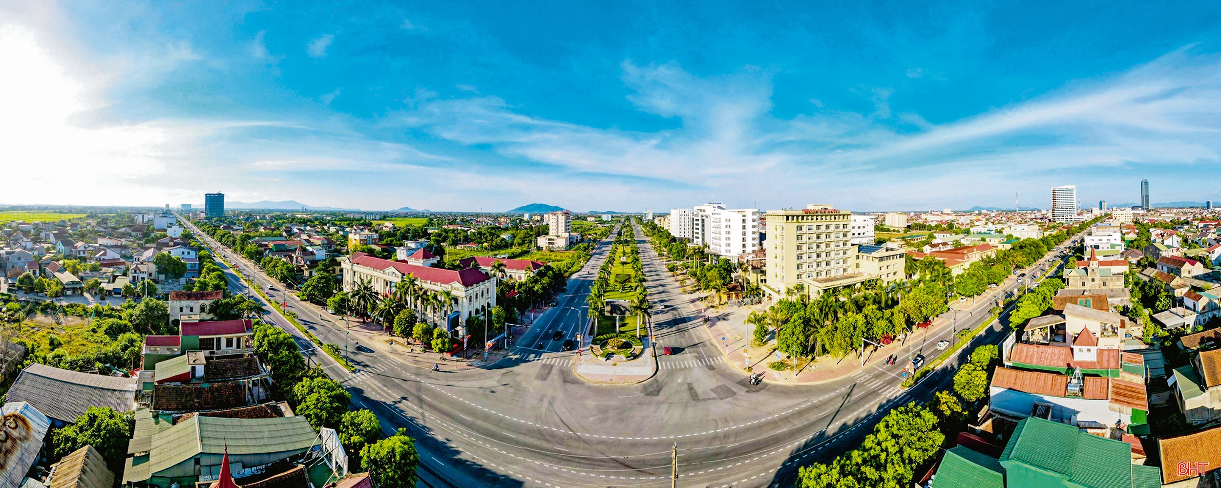 Tiếp tục đổi mới phương thức lãnh đạo của Đảng, phấn đấu đạt kết quả cao nhất các mục tiêu, nhiệm vụ Nghị quyết Đại hội Đảng bộ tỉnh