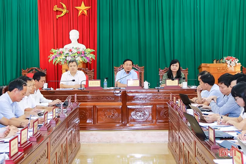 Bí thư Tỉnh ủy giải đáp nhiều kiến nghị về đất đai tại phiên tiếp công dân “3 trong 1” tháng 9