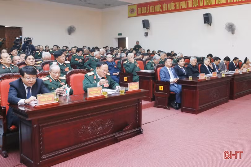 Hà Tĩnh long trọng kỷ niệm 30 năm thành lập Hội Cựu chiến binh và vinh danh điển hình