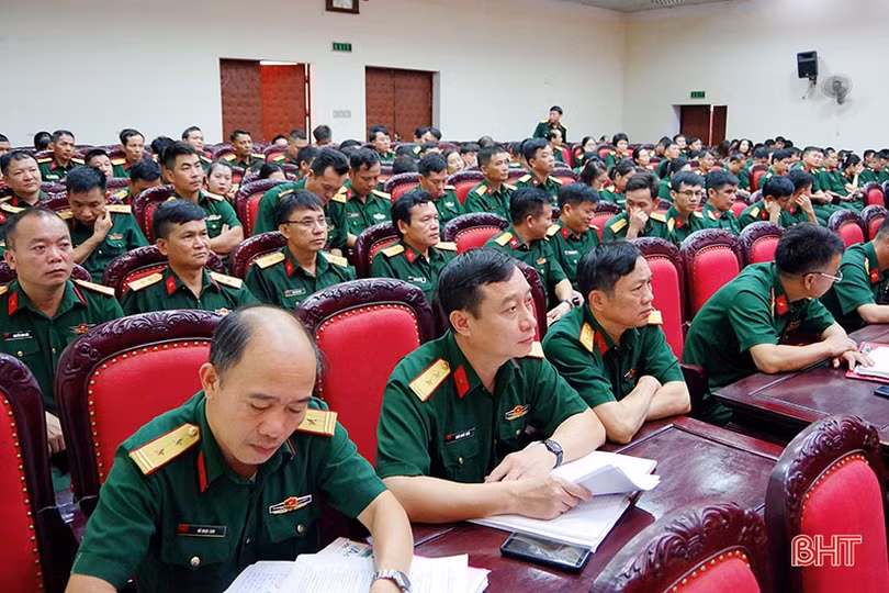 Duy trì hiệu quả hoạt động quy chế dân chủ trong cơ quan, đơn vị bộ đội