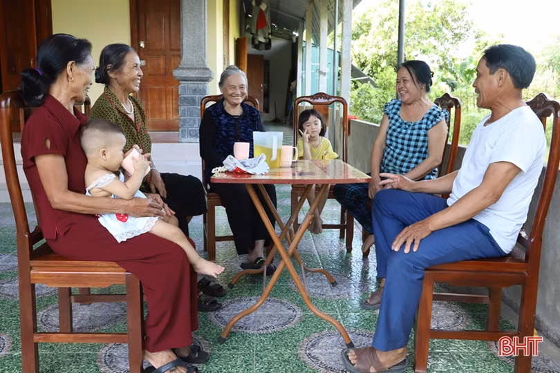 Người cao tuổi Hà Tĩnh sống vui khỏe, hạnh phúc mỗi ngày