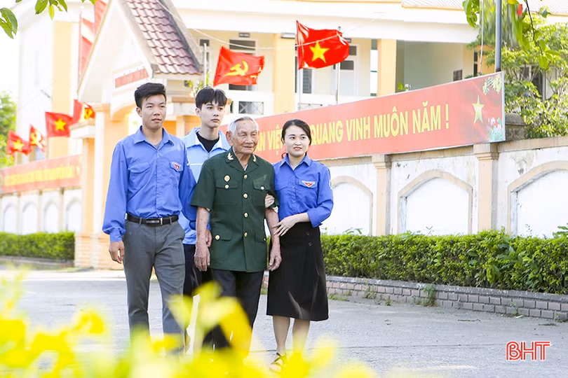 Người cao tuổi Hà Tĩnh - Cây cao bóng cả, gốc rễ vững bền