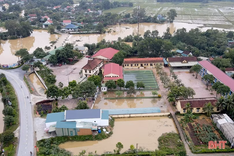 Ngôi trường hễ mưa là... ngập!