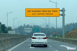Đề nghị lắp biển báo để xử phạt lỗi giữ khoảng cách trên 16 tuyến cao tốc