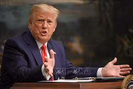 Ông Trump nêu lý do Ukraine cần tổng thống mới sau khi đạt thỏa thuận lớn với Nga