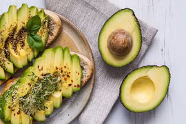 8 loại thực phẩm giúp giảm cholesterol nên bổ sung hằng ngày