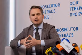 Đòn trả đũa của tổng công tố Ukraine sau khi bị cách chức