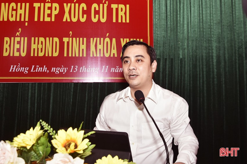 Bí thư Thị uỷ Hồng Lĩnh Lê Thành Đông làm rõ thêm một số nội dung cử tri quan tâm.