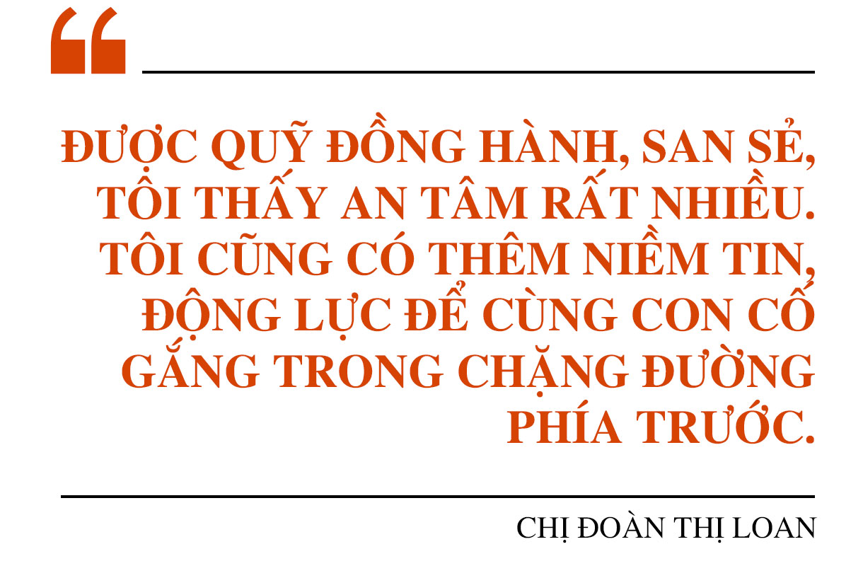 Mở cánh cửa cho học sinh nghèo học giỏi vào đại học - cần thêm sự cộng hưởng từ cộng đồng (Bài 2): Mẹ con cậu học trò nghèo và tương lai rộng mở