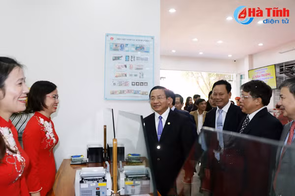ngan hang hop tac xa viet nam ra mat chi nhanh ha tinh