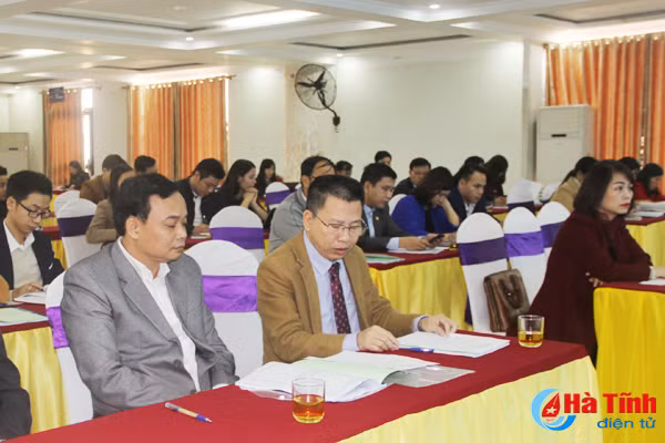 nang cao kien thuc ky nang cho can bo mot cua