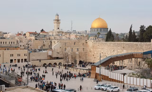 tong thong trump nem qua bom jerusalem xuong trung dong