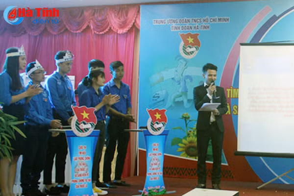 hon 300 dvtn thi tim hieu phong chong tac hai thuoc la