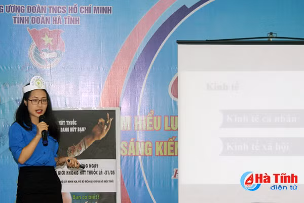 hon 300 dvtn thi tim hieu phong chong tac hai thuoc la