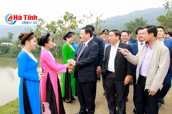 pho thu tuong an tuong voi mo hinh du lich trai nghiem ntm tai nghi xuan