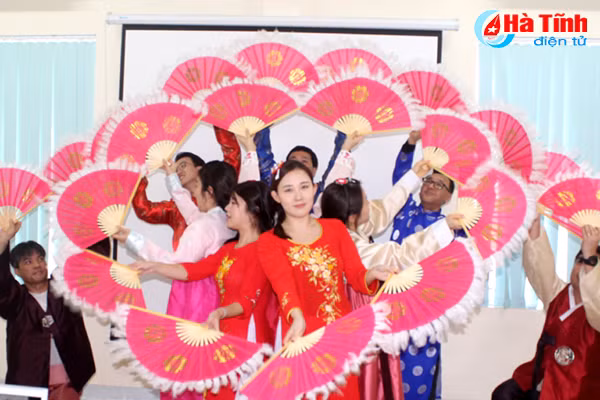 thu vien cong dong tx ky anh tro thanh 1 trong 12 thu vien tot nhat ca nuoc