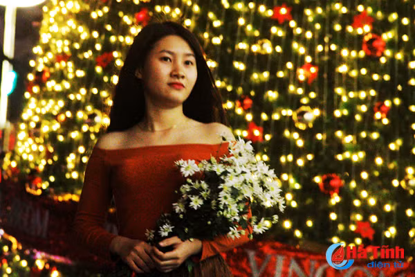 ron rang khong khi noel som o tp ha tinh
