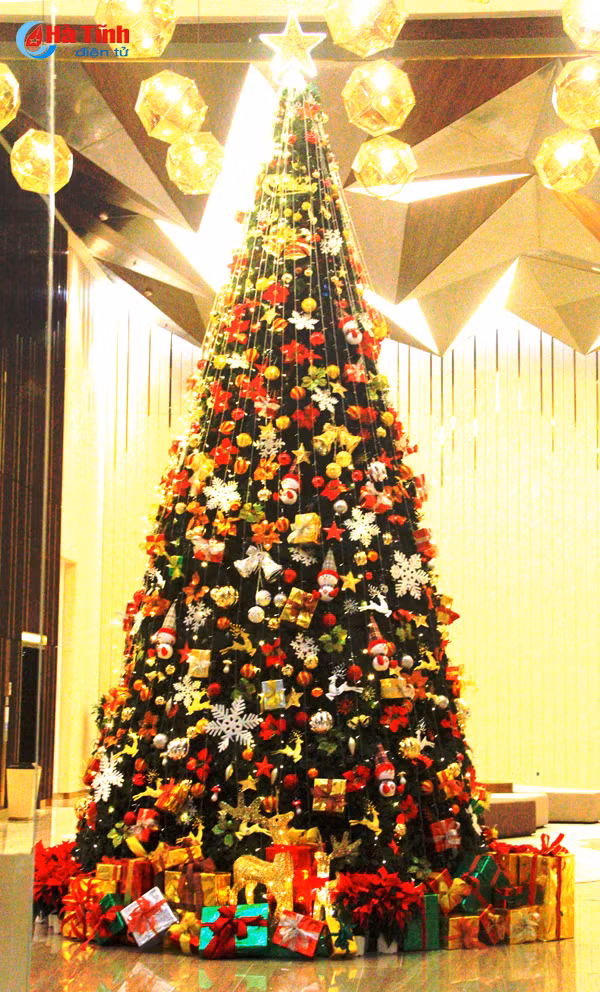 ron rang khong khi noel som o tp ha tinh