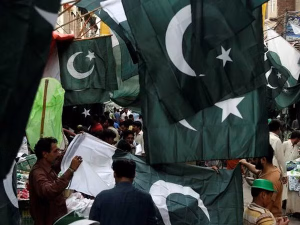 pakistan canh bao cong dan ve kha nang bi bat coc o afghanistan