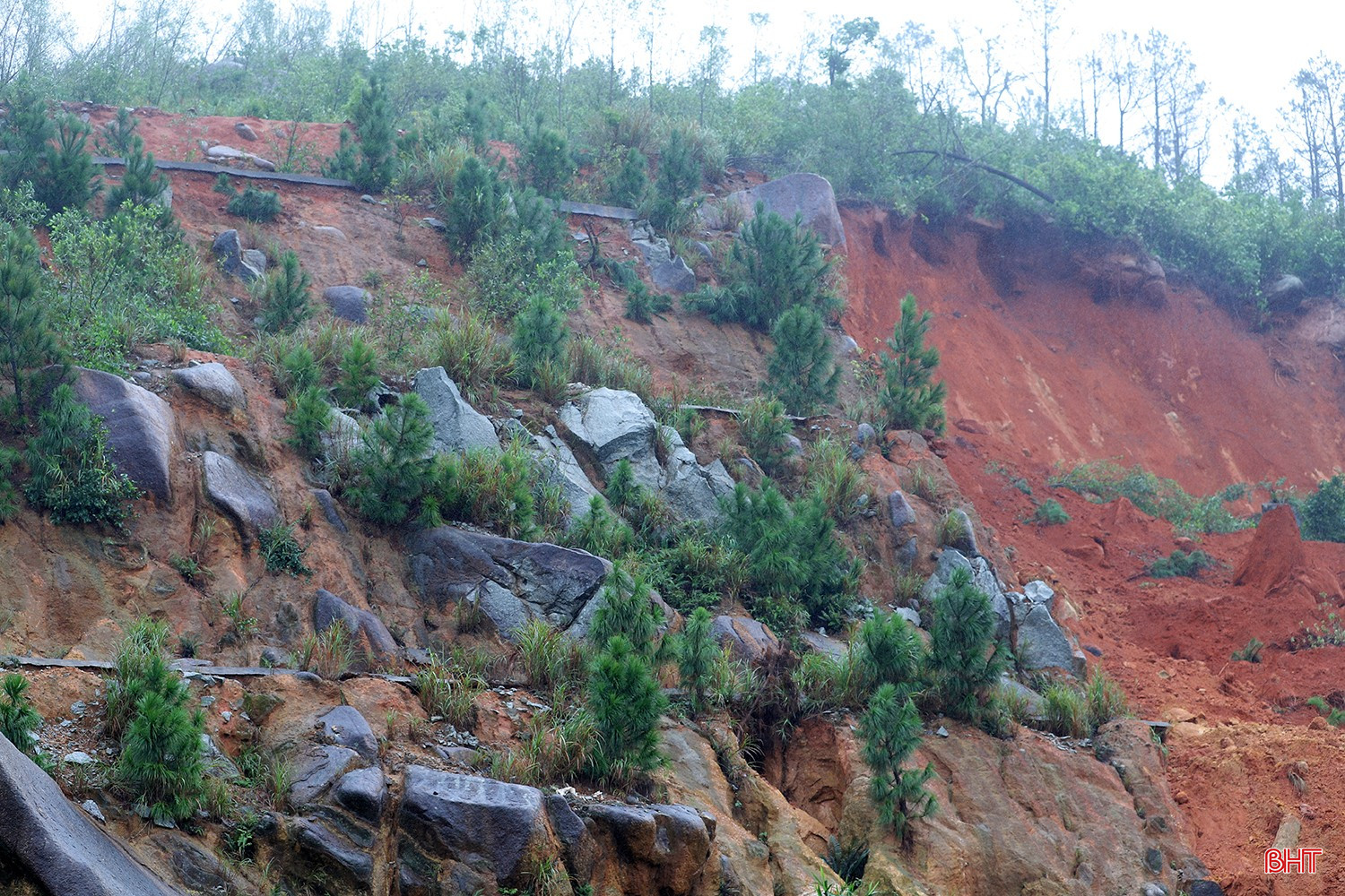 bqbht_br_sat-lo-duong-ven-bien-ha-tinh-8a.jpg