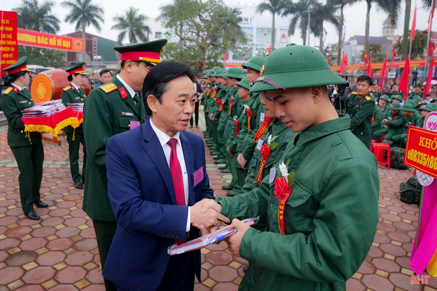 Phó Bí thư Thường trực Tỉnh ủy Trần Thế Dũng…