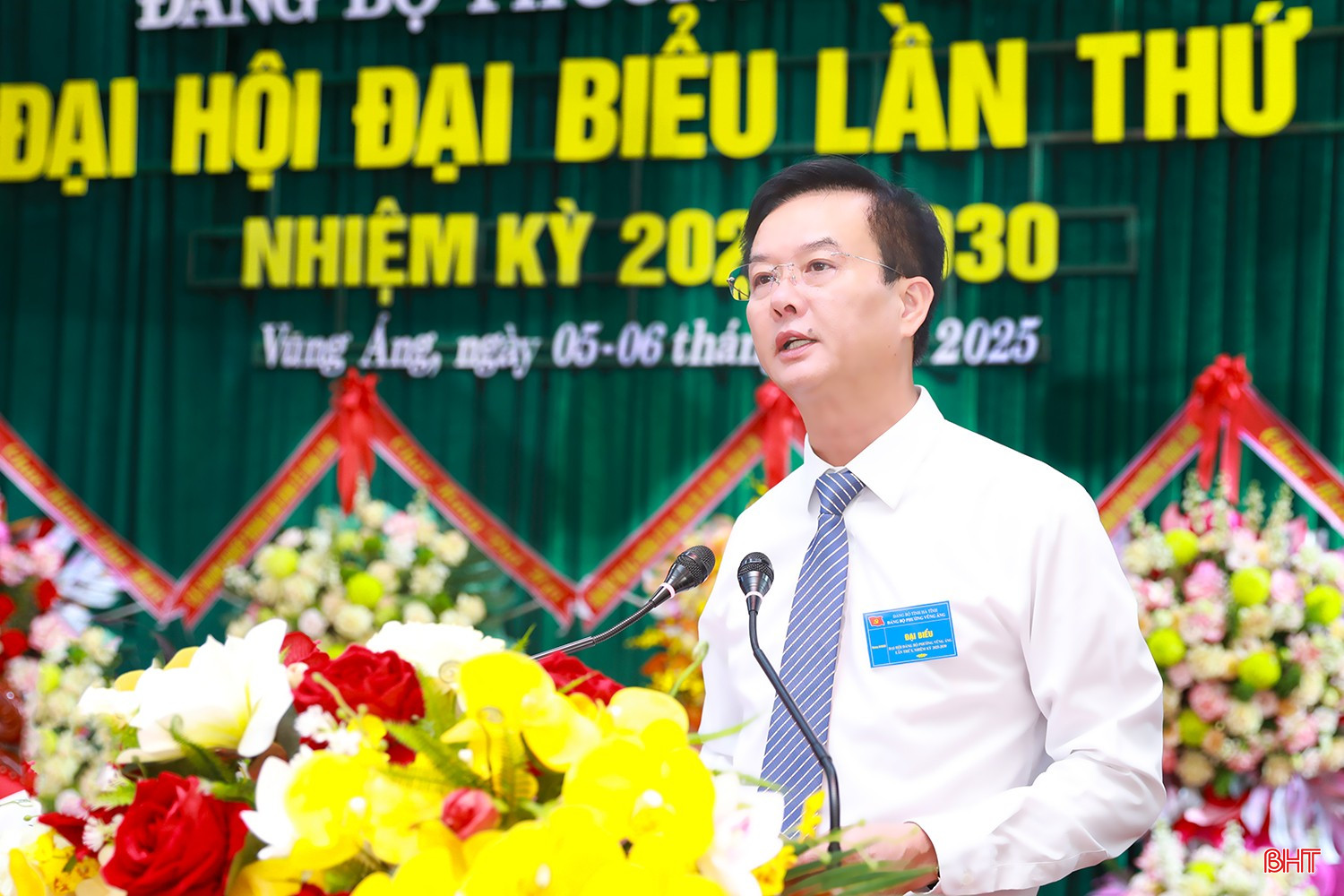 Phó Chủ tịch UBND tỉnh Trần Báu Hà phát biểu chỉ đạo tại đại hội.