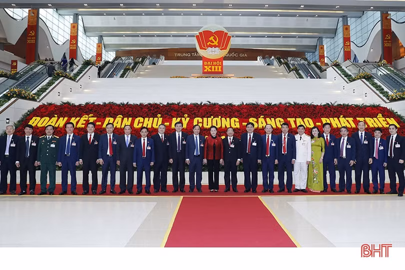 Toàn cảnh Đại hội đại biểu toàn quốc lần thứ XIII của Đảng