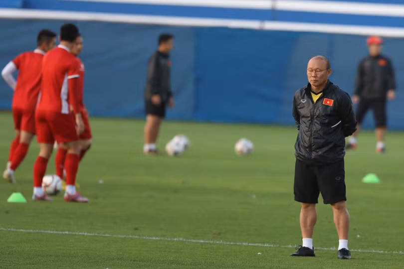 Vòng loại World Cup có thể đá ở UAE, VFF nói gì?