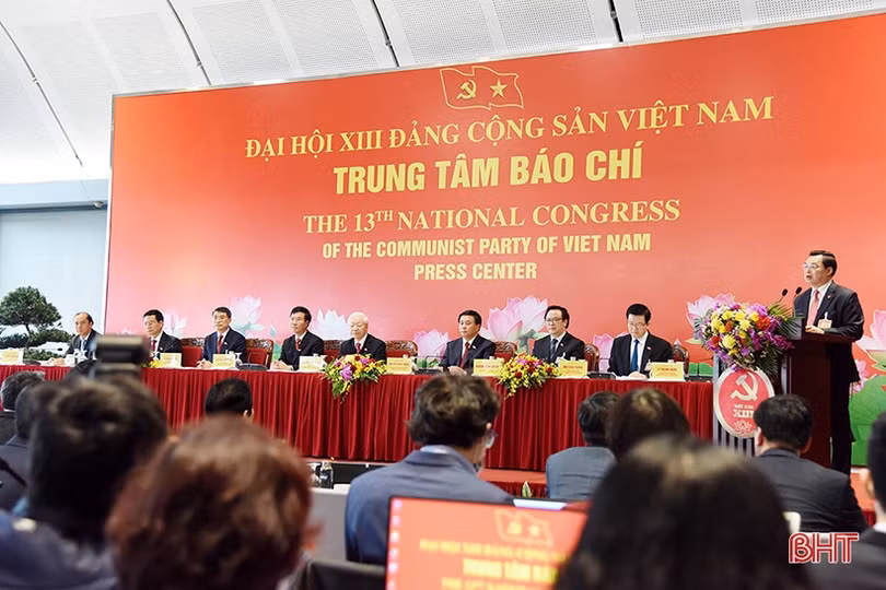 Toàn cảnh Đại hội đại biểu toàn quốc lần thứ XIII của Đảng
