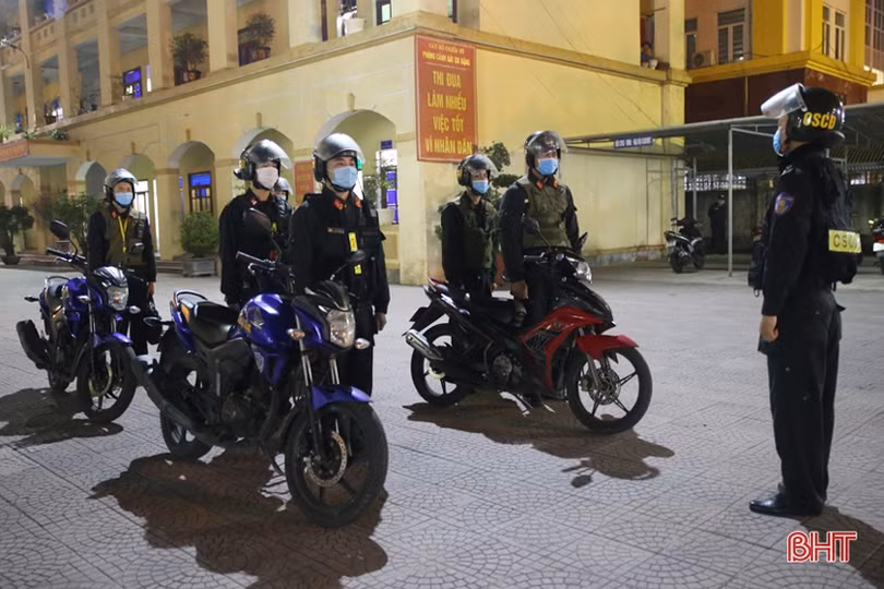 Một đêm tuần tra của cảnh sát cơ động Hà Tĩnh ngày cận tết