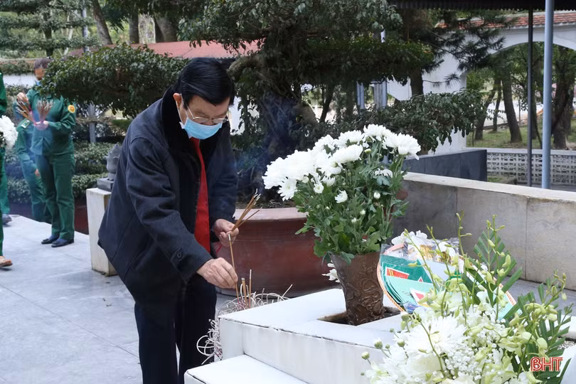 Nguyên Chủ tịch nước Trương Tấn Sang chúc tết tại Hà Tĩnh