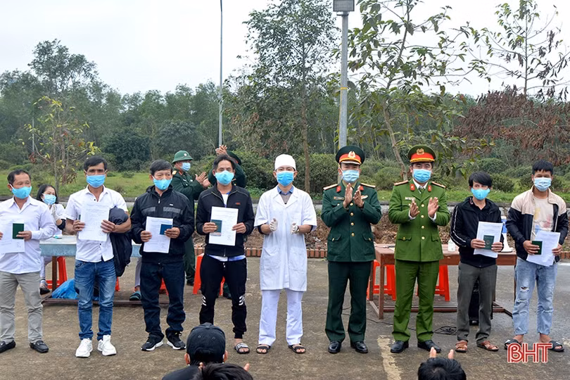 150 công dân hoàn thành cách ly tập trung tại Hà Tĩnh về quê ăn tết