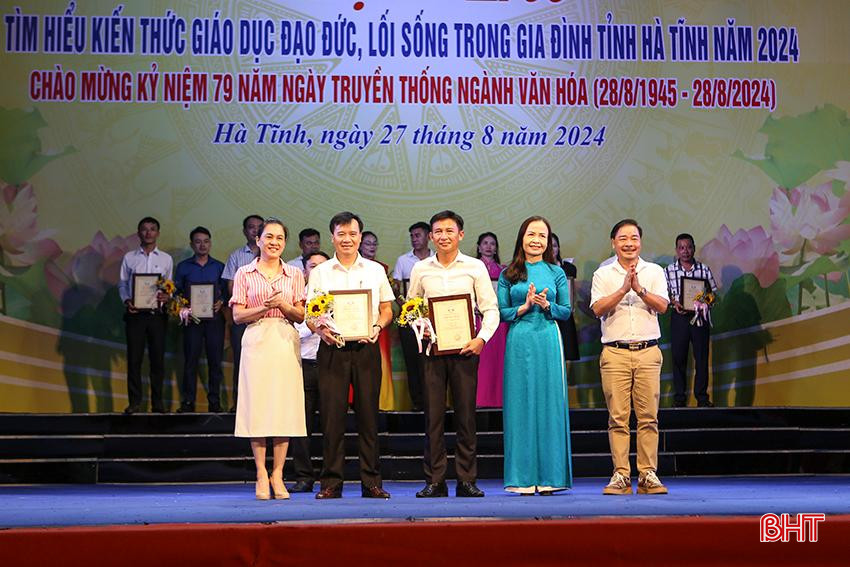 giai nhi.jpg
