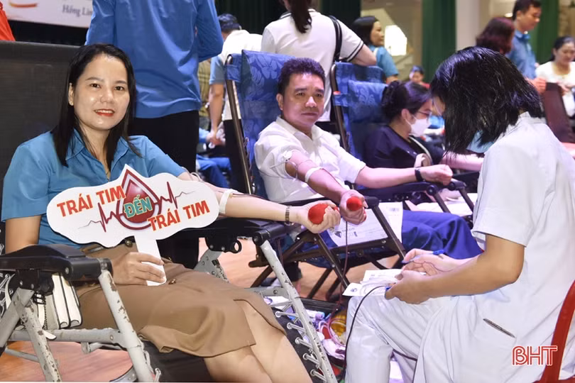 Thị xã Hồng Lĩnh thu hơn 191 đơn vị máu tại ngày hội hiến máu tình nguyện 
