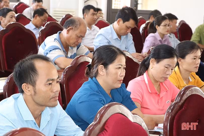 Tập huấn kiến thức pháp luật cho tuyên truyền viên, hòa giải viên cơ sở ở Vũ Quang