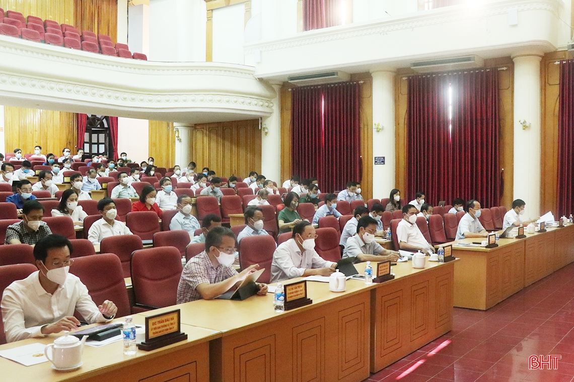 Phát huy kết quả của cuộc bầu cử, tập trung thực hiện tốt nhiệm vụ phòng, chống dịch Covid-19 và phát triển KT-XH