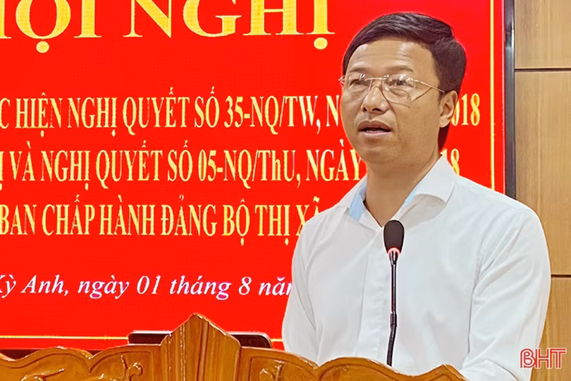 Bảo vệ nền tảng tư tưởng của Đảng là nhiệm vụ trọng tâm, chiến lược