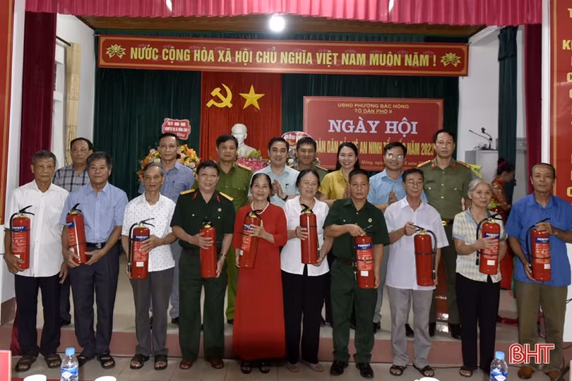 Tổ chức điểm Ngày hội toàn dân bảo vệ an ninh Tổ quốc” ở TX Hồng Lĩnh