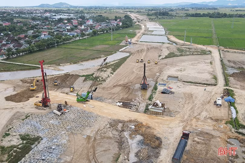Hà Tĩnh chấp thuận 11 mỏ vật liệu phục vụ thi công dự án cao tốc Bắc - Nam