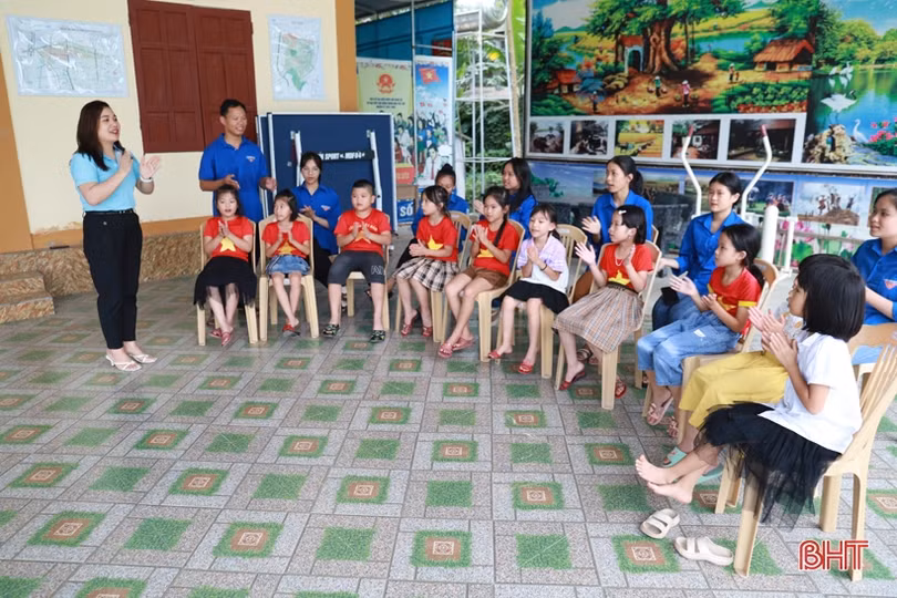 Nhiều hoạt động chào mừng các ngày lễ lớn ở Hương Sơn