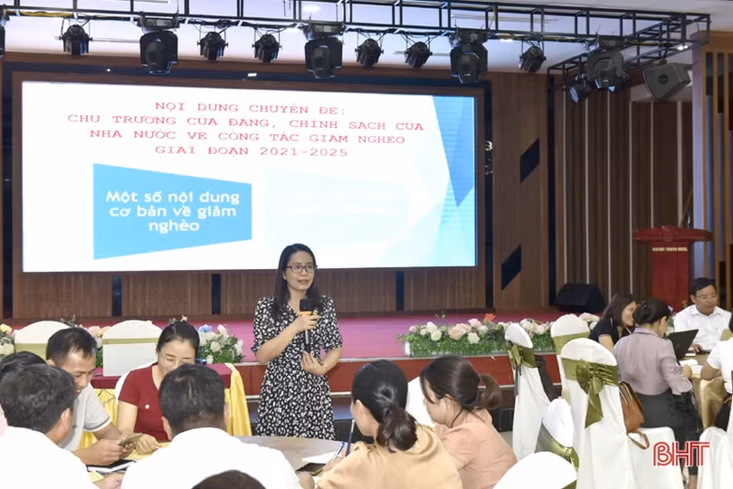 Phổ biến các chính sách giảm nghèo mới cho hơn 1.000 công chức Hà Tĩnh