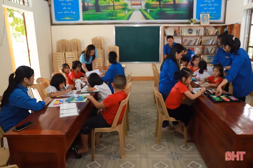 Nhiều hoạt động chào mừng các ngày lễ lớn ở Hương Sơn