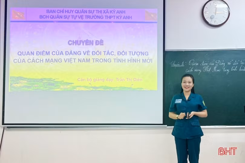 Cô giáo ở Hà Tĩnh “ẵm” giải nhì hội thi cấp toàn quân