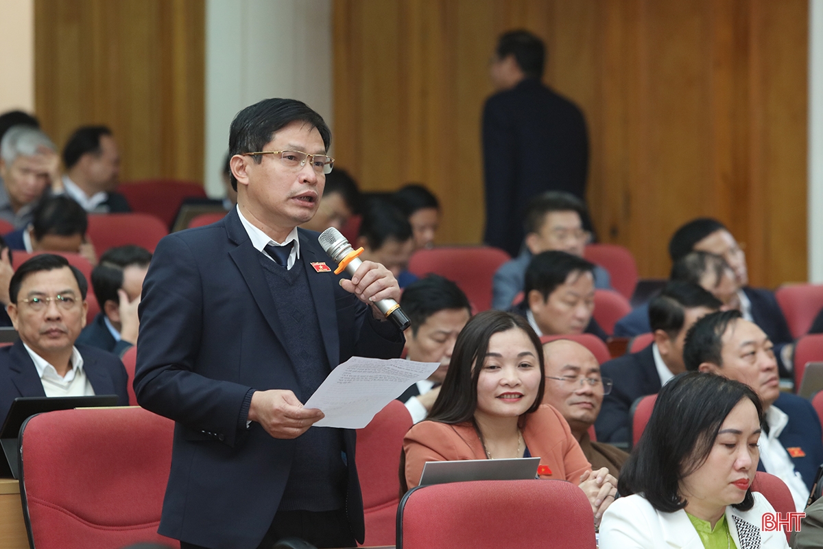 Lãnh đạo các ngành tiếp thu, giải trình nghiêm túc ý kiến đại biểu, cử tri quan tâm