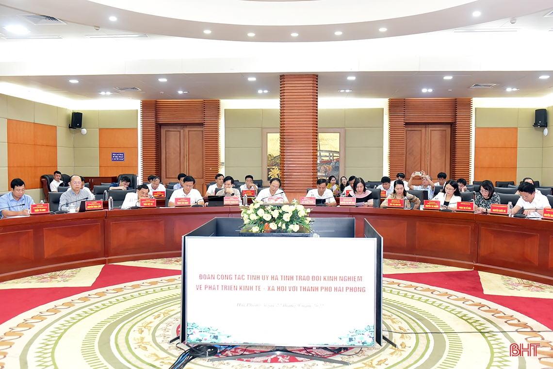 Thêm nhiều kinh nghiệm trong lãnh đạo, chỉ đạo, điều hành phát triển KT-XH