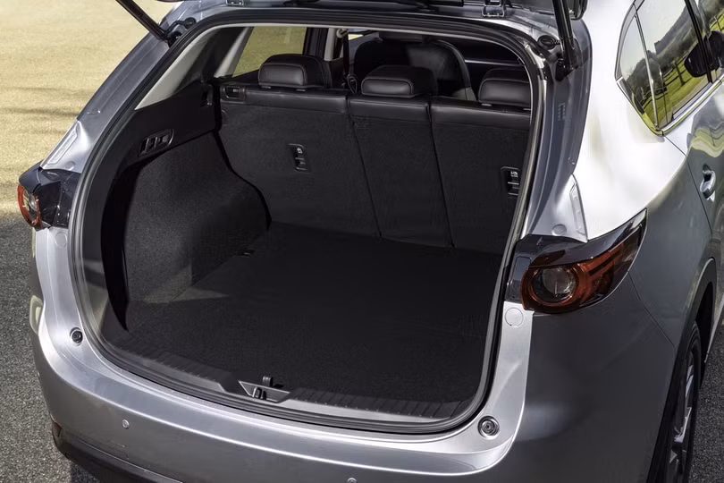 Mazda CX-5 2020 có giá từ 33.000 USD, bổ sung màu mới