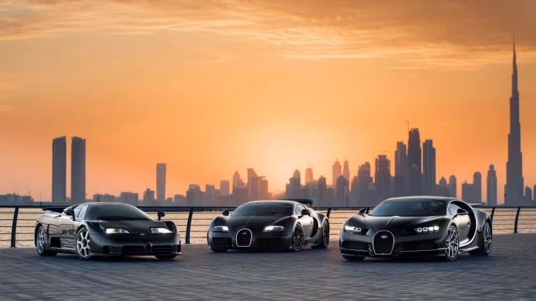 Bộ ảnh cực hiếm của 3 siêu xe biểu tượng Bugatti